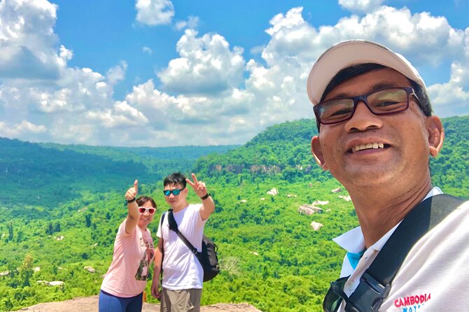 Full-Day Private Tuk Tuk Tour of Angkor Wat Temples - A private tuk-tuk is the practical choice