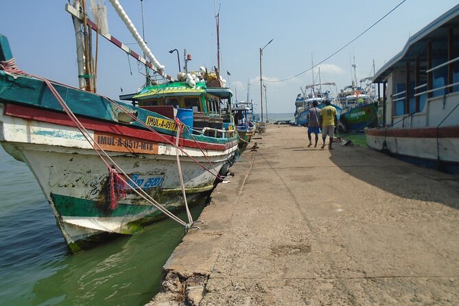 Fun and Scenic Negombo Tour by Tuk Tuk - Sri Muthu Mari Amman Temple