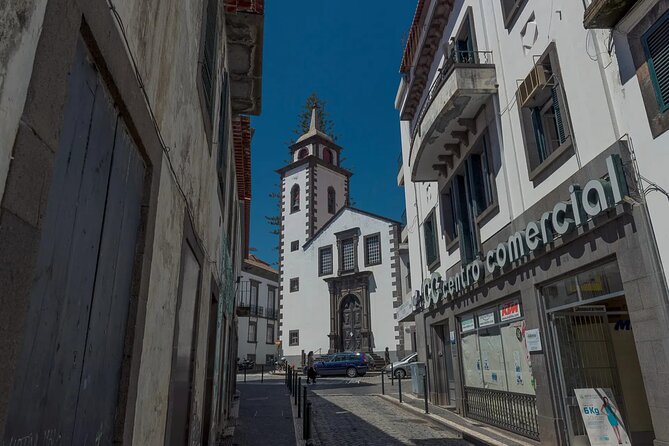 Funchal Epic Private Tuk-Tuk Tour - Barreirinha adds a sea view and a pause