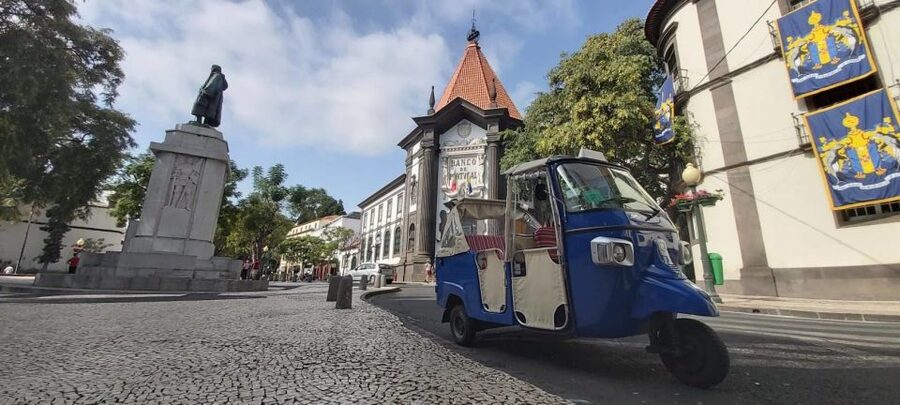 Funchal: Guided City Tuk-Tuk Tour - Vila Guida brings the first wide view