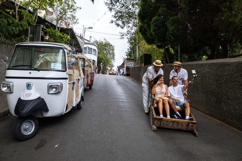 Funchal: Guided Tuk Tuk Tour to Toboggan Rides & Old Town - Starting in Funchal with pickup at your accommodation