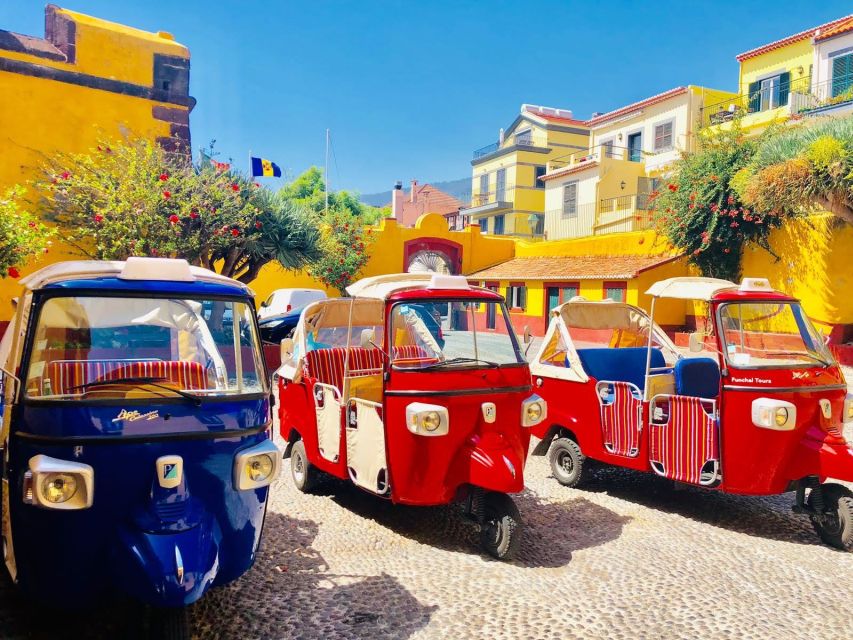 Funchal: Monte Toboggan and Old Town Tour by Tuk-Tuk - Inside the Nossa Senhora do Monte stop