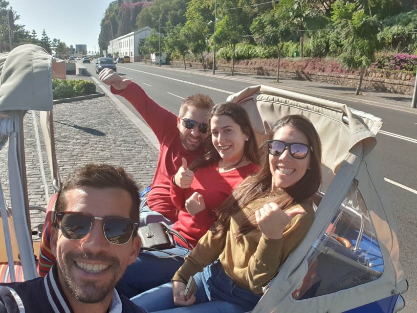 Funchal: Monte Toboggan and Old Town Tour by Tuk-Tuk - Funchal Old Town and Farmers Market before the climb