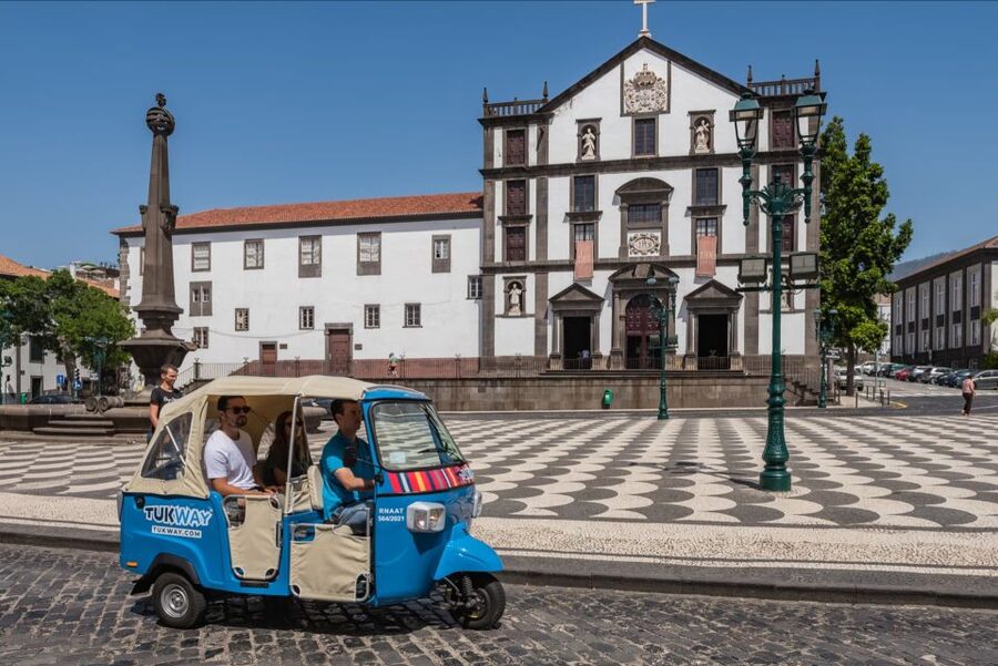 Funchal: Private Customizable Guided Tour by Tuk-Tuk - What the guides add to the ride