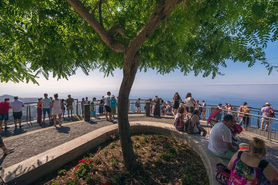 Funchal: Private Tuk-Tuk Tour to Cabo Girão Cliff - Skywalk - Why this three-hour ride works well