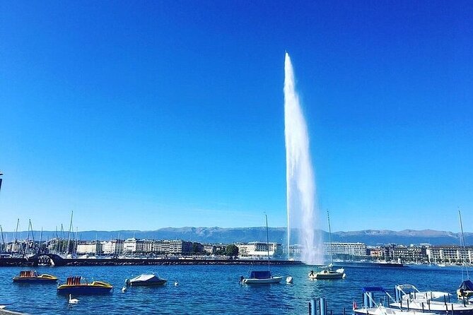 Geneva: Sightseeing of top Places Tour Electric TukTuk 1H15 tour - Geneva’s wide city view and local orientation