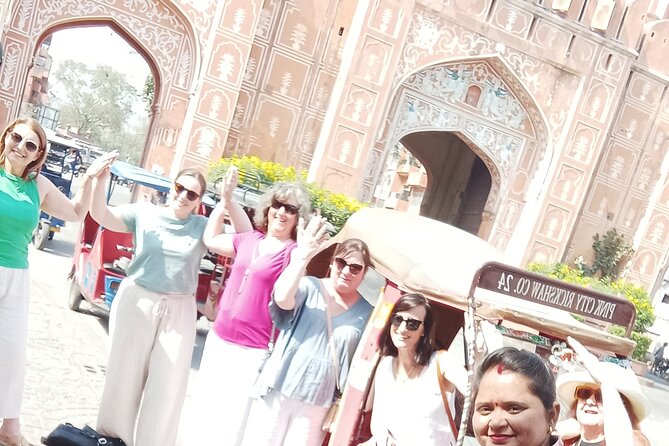 Guided Morning E-Rickshaw Ride with Food Tasting at Jaipur - Passing through Ajmeri Gate and the pink city