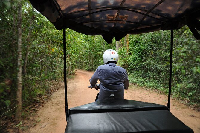Guided Private Tuk Tuk Tour Angkor Wat and Small Circle and Five Extras - Angkor Thom’s South Gate and the second Angkor Wat visit