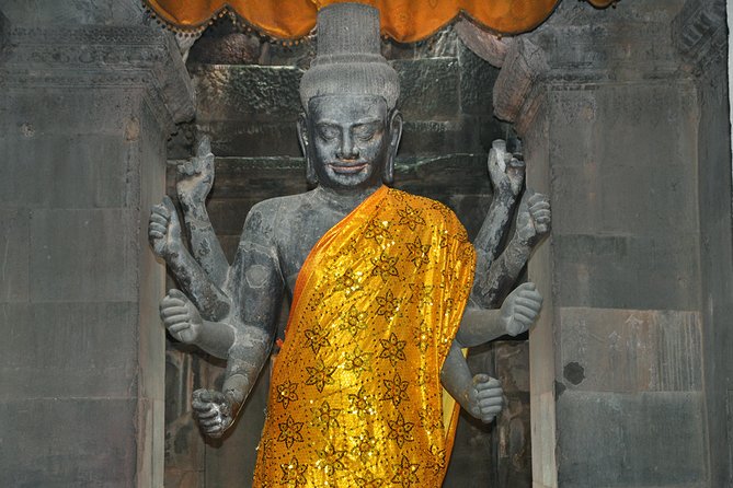 Guided Private Tuk Tuk Tour Angkor Wat and Small Circle and Five Extras - Banteay Kdei, Ta Prohm, and Ta Nei