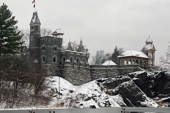 Guided Tour inside Central Park with Pedicab - Columbus Circle and the southern edge of the park