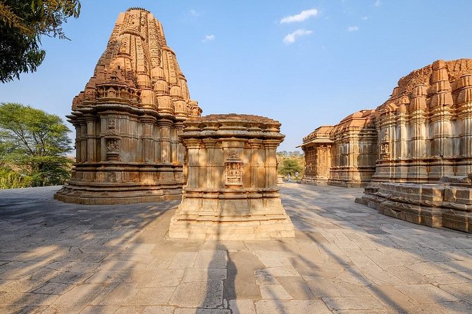 Half-Day Eklingji & Nagda Temple Tour by Tuk-Tuk or Car - Leaving Udaipur by tuk-tuk or car