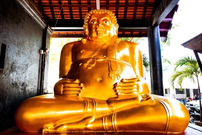 Half-Day Private Night Tour by Tuk Tuk in Chiang Mai City - Pickup, timing, and the small print that matters