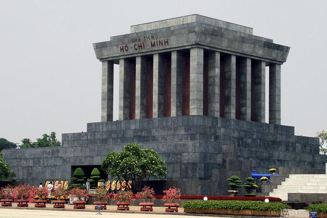 Hanoi Cyclo Ride and Water Puppet Show - What the Old Quarter cyclo ride is really like