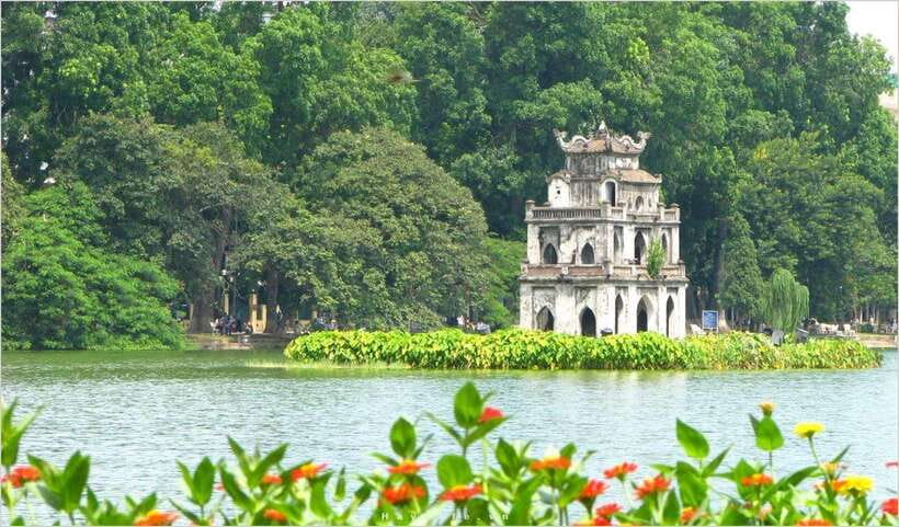 Hanoi: Cyclo the Old Quarter and Egg Coffee Tour - Who should book this Hanoi experience?