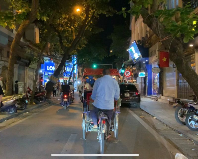 Hanoi: Embark On A Cyclo City View Tour - Why a cyclo is a smart way to see Hanoi