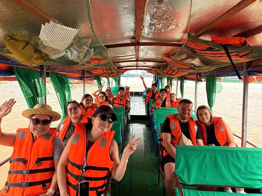 HCM: Authentic Mekong Delta - Boat, TukTuk, Khot Cake Making - Vinh Trang Pagoda: a calm first stop