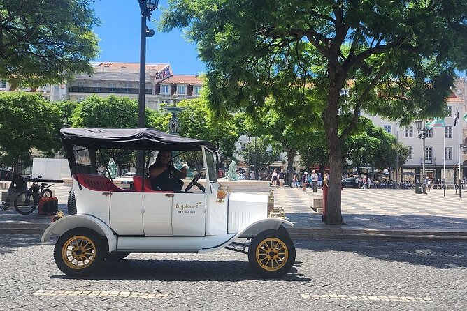 Heart of Lisbon Private Tuk Tuk Tour - São Vicente de Fora and the National Pantheon