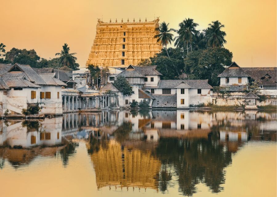 Heritage Trivandrum Photography Walk Tour With Tuk Tuk Ride - Sree Padmanabhaswamy Temple, the landmark stop