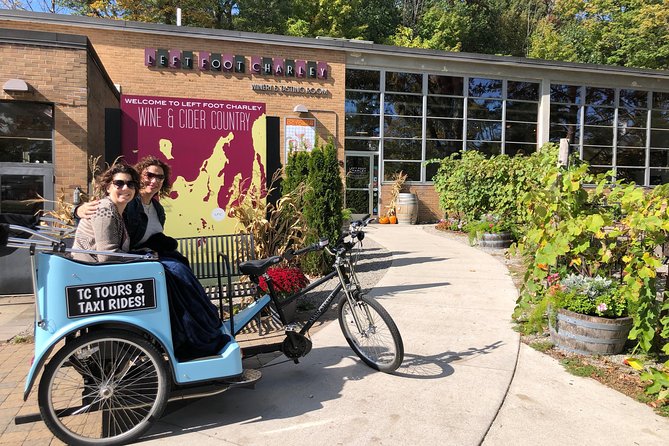 Hi-5 Rickshaw Tour Traverse City - First Thing You MUST Do in TC! - The serious booking concern
