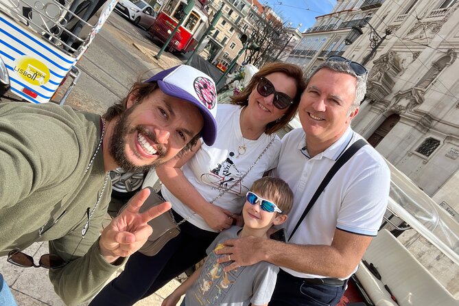Historic Lisbon Tour in Private Tuk-tuk - Portas do Sol and the city at sunrise