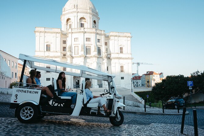 Historic Lisbon Tour with Local Guide in Private Eco Tuk Tuk - Key points to know before booking