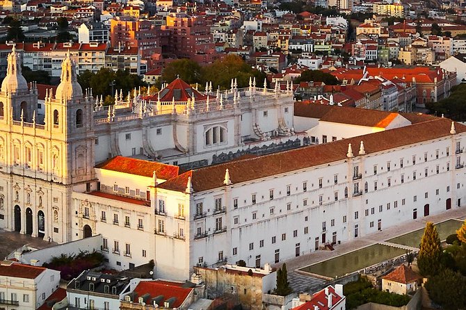 Historic Lisbon Tuk Tuk Tour - Bairro Alto, Chiado, and Miradouro São Pedro de Alcântara