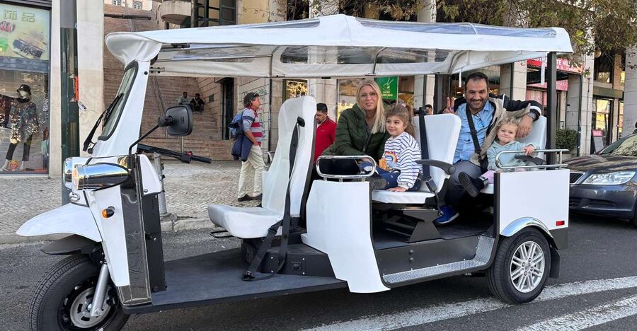 Historical Tuk Tuk Tour, Viewpoints and Old Neighborhoods - Key points at a glance