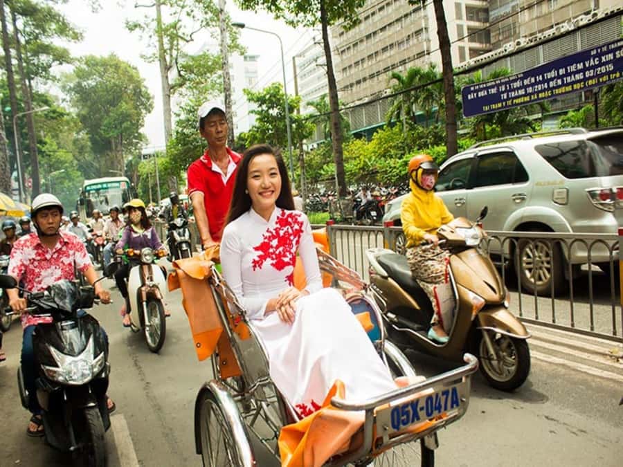 Ho Chi Minh: Authentic Market Cyclo Tour without Tour guide - A cyclo ride that covers more ground