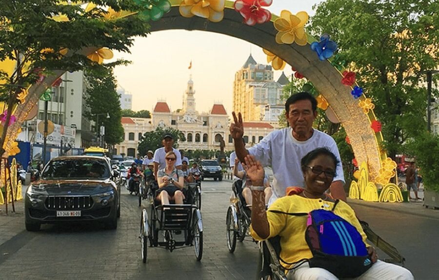 Ho Chi Minh City Cyclo Tour with English Speaking Guide - The Old Market and the city’s food culture