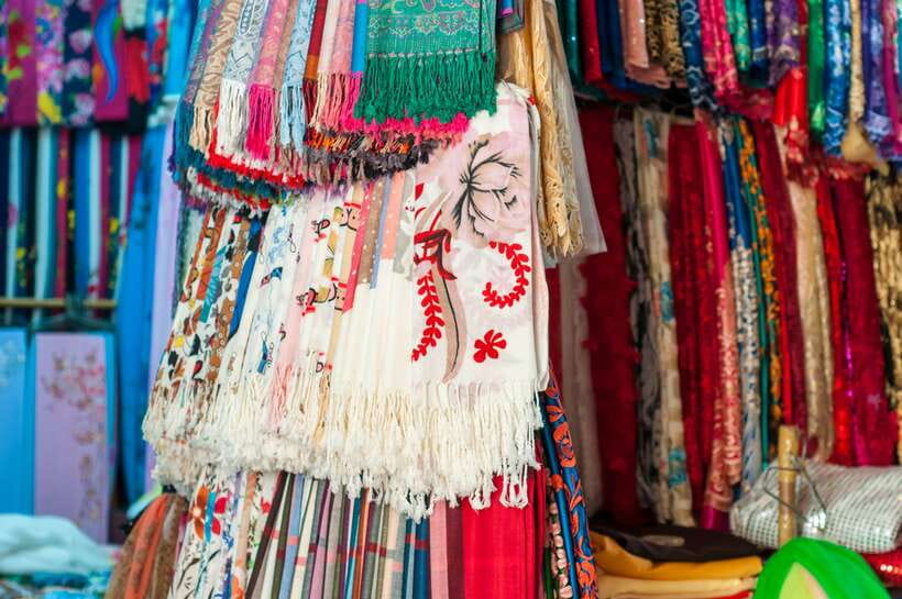 Ho Chi Minh City: Half-day Cyclo Journey Through Chinatown - Binh Tay Market, the tour’s main stop