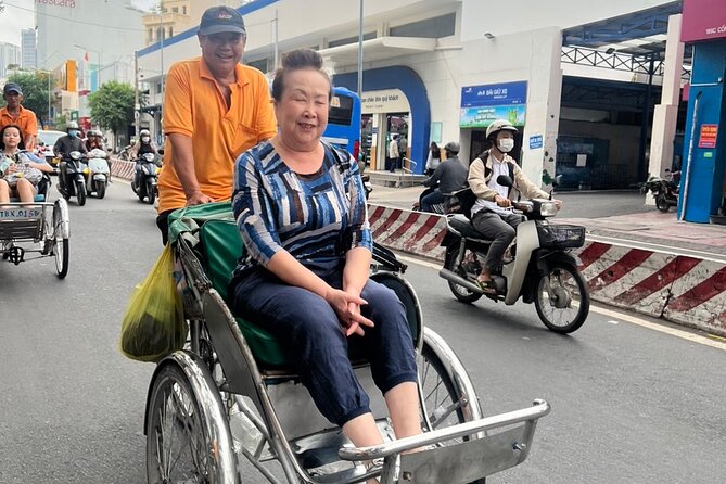 Ho Chi Minh City Sightseeing Panoramic Cyclo Private Tour - Markets, cafés, and everyday neighborhoods
