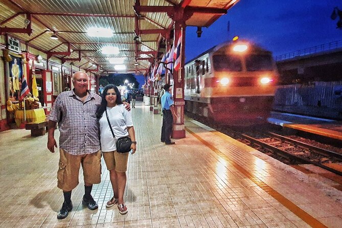 Hua Hin By Night Private Tour with TUK TUK - Why Hua Hin works especially well after dark