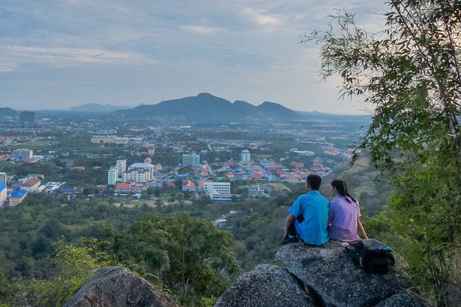 Hua Hin By Night Private Tour with TUK TUK - Who should book this evening tour