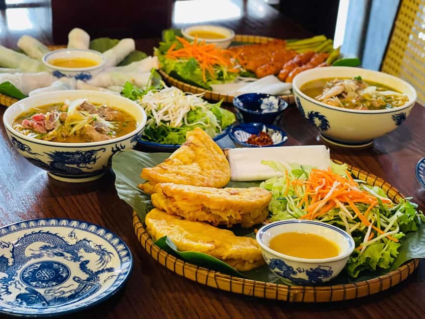Hue City: Cyclo, Market Tour & Cooking Class at Madam Thu - The cyclo option and crossing the Perfume River