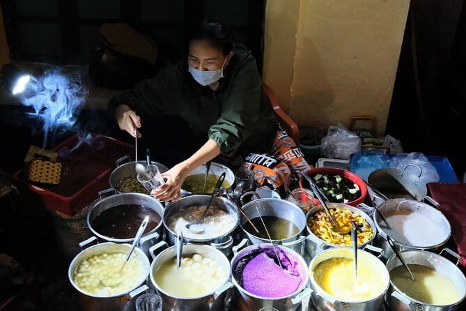 Hue Night Tour: Cyclo, Street Food & Folk Music on Perfume River - Key points to know before booking
