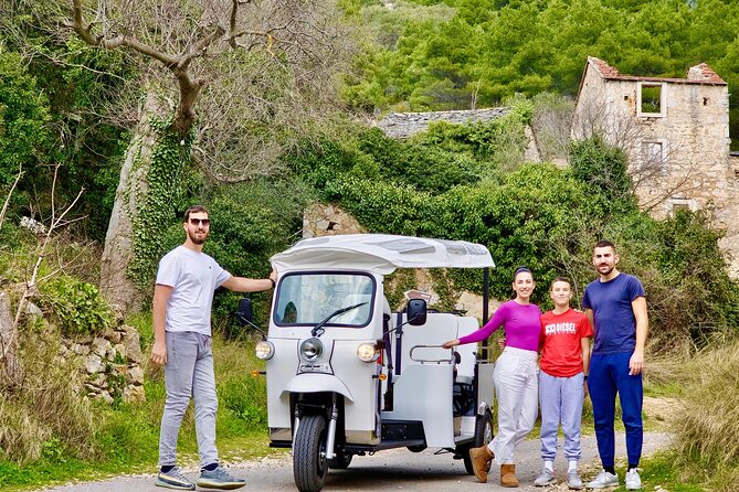 Hvar Adventure Tour: Explore with a 4-6 Seater eTuk Tuk Rickshaw! - Brusje brings the local flavors
