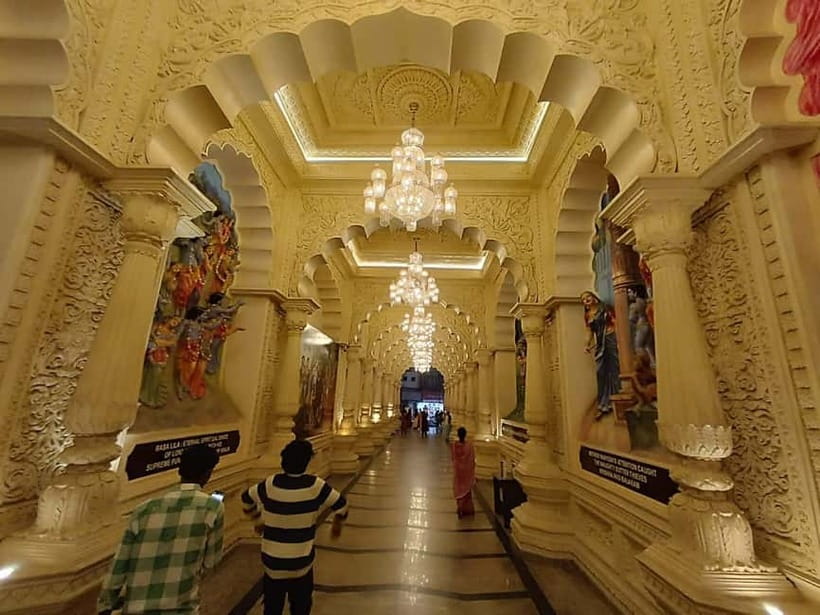 Hyderabad: Private Tuk-Tuk City Tour - Three very different religious stops
