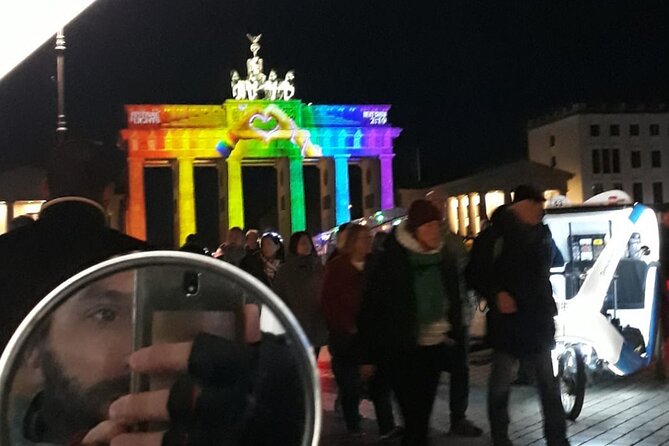Individual City Tour - Rickshaw Sightseeing in Berlin - Victory Column, Bellevue, and the government quarter