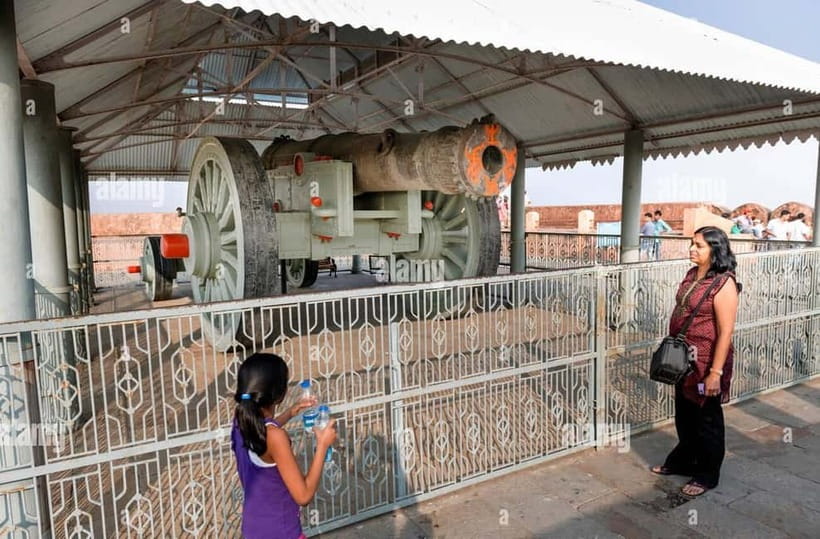 Jaipur: 4 Hours Nahargarh and Jaigarh Forts Tuk-Tuk Tour - The 9:00 am ride to Nahargarh Fort