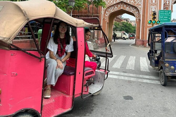 Jaipur City Tour by Women-Driven E-Rickshaw - Jantar Mantar: astronomy in stone