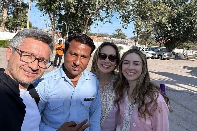 Jaipur Half-Day Tour with Flower Market by Tuk-Tuk or Car - Panna Meena ka Kund shows Jaipur’s water wisdom
