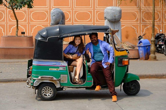 Jaipur: Private Day Trip by Tuk-Tuk & Guide with Pick-Up & Drop - Amber Fort: Give Jaipur’s Hilltop Showpiece Two Hours