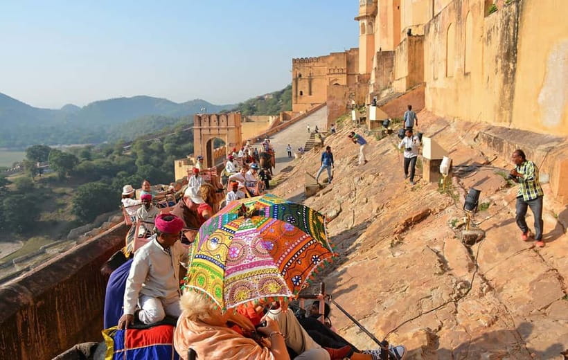 Jaipur: Private Full-Day City Tour By Tuk-Tuk with Pick-Up - Jantar Mantar and the science of the sky
