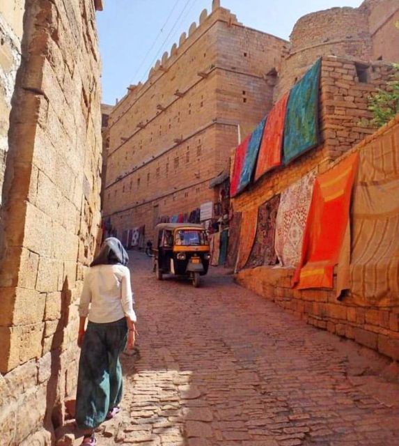 Jaisalmer: City Full-Day Trip by Tuk-Tuk - Gadisar Lake Brings a Change of Pace
