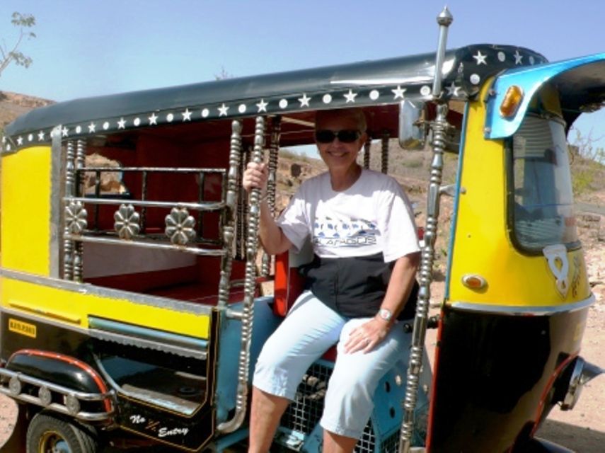 Jodhpur: City Tour by Three-Wheeler Tuk Tuk - Why a tuk tuk works well in Jodhpur
