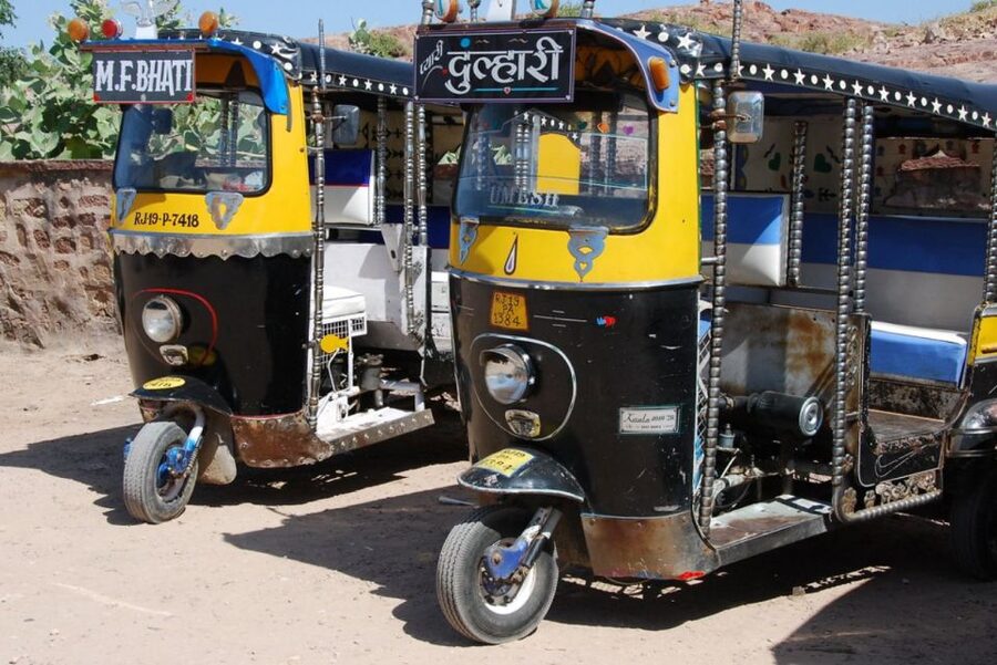 Jodhpur: City Tour by Three-Wheeler Tuk Tuk - Mehrangarh Fort: give the first stop plenty of time