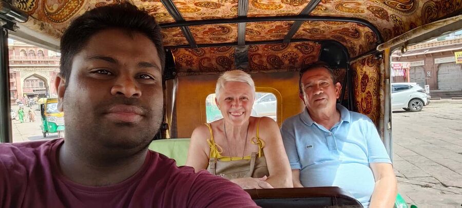 Jodhpur: Private Tuk-Tuk Tour with Pickup and Drop-Off - Market streets, fabrics, spices, and shopping