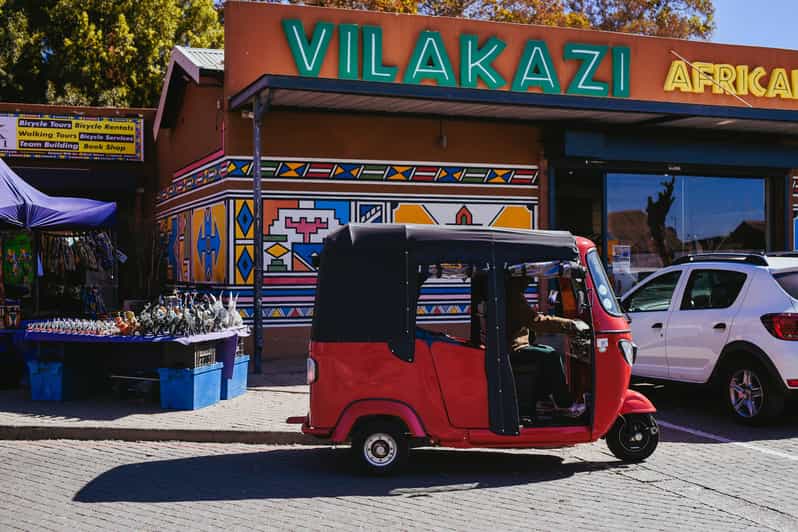 Johannesburg: Soweto Tour by Tuk Tuk - Orlando Towers brings a different kind of landmark