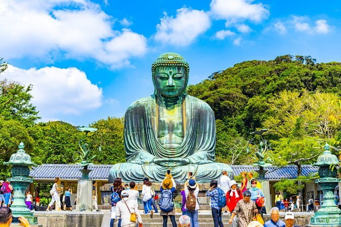 Kamakura Heritage Bike or Walk Tour with ex-Rickshaw guide - Tsurugaoka Hachimangu and the samurai city