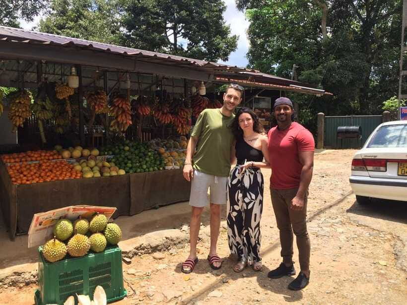 Kandy: All-day Ambuluwawa and Kandy City Tour by Tuk-Tuk - Kandy Viewpoint, Kandy Lake, and Queen’s Bath